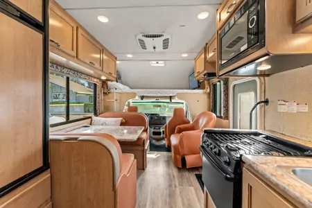 2019Thor Four Winds 23U E4