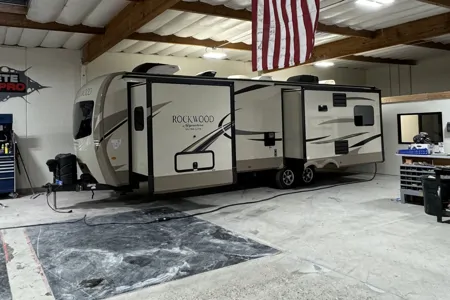 Ryan's Forest River Signature Ultra Light Travel Trailer