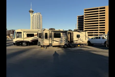 Ryan's Forest River Signature Ultra Light Travel Trailer