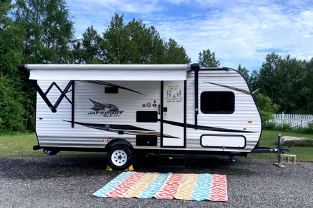 Easy Escape – Lightweight Family Trailer | Less Hassle, More Weekend