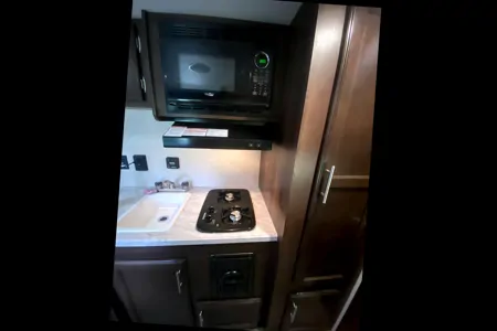 Easy Escape – Lightweight Family Trailer | Less Hassle, More Weekend