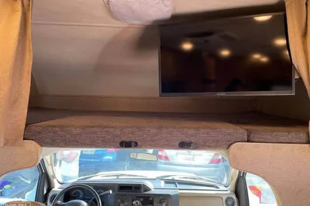 Great Deal Thor Motor Coach Four Winds 23U Class C (Temecula Area)