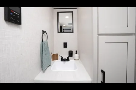 Sunny Daze Jayco Jayflight SLX 175BH Travel Trailer