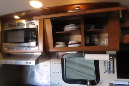 Cozy Travel Trailer for 2