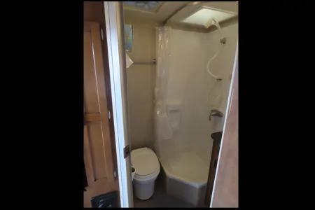 Cozy Travel Trailer for 2