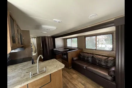 Campz Travel Trailer