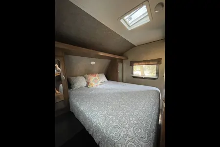 Campz Travel Trailer