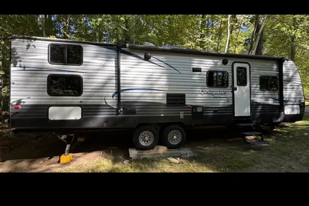 Central Maine Keystone Springdale Travel Trailer