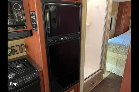 Off-grid capable RV