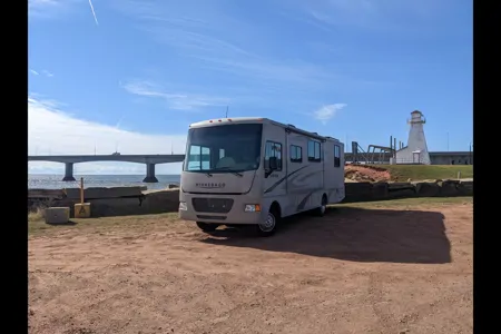 Off-grid capable RV