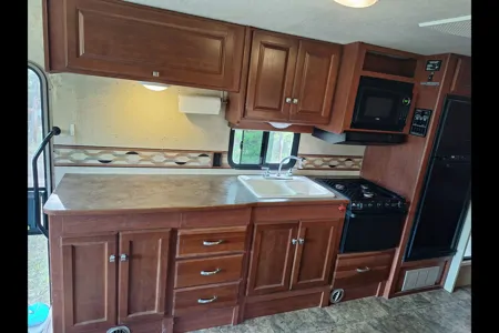 31Ft Winnebago, treat yourself.
