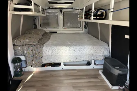 Brad's Chevrolet Chevrolet Express AWD Campervan