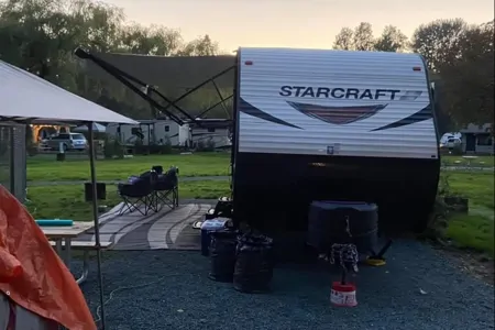 Easy to Tow Double Bunk 28 feet Travel Trailer with Slideout