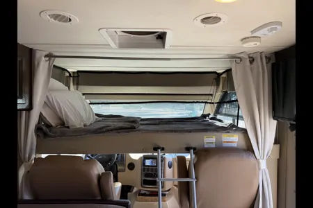 Cruise Like a Pro in Michael’s Class A Thor Vegas