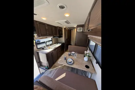 Cruise Like a Pro in Michael’s Class A Thor Vegas