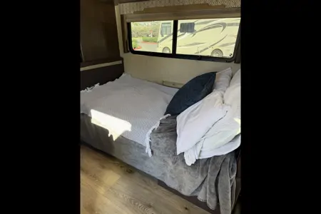 Cruise Like a Pro in Michael’s Class A Thor Vegas