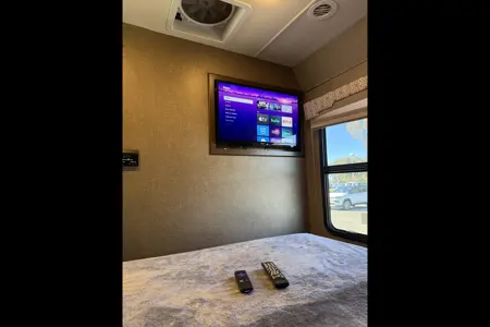 Cruise Like a Pro in Michael’s Class A Thor Vegas