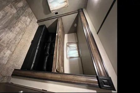 Crossroads Volante db33 Travel Trailer