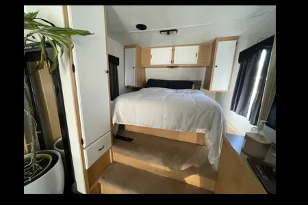 Trailers Fleetwood  Terry 5th wheel 30 5s Fifth Wheel