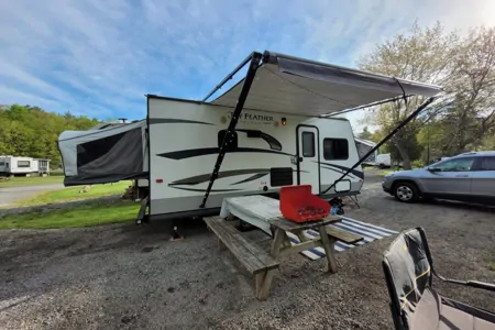 D&B Rolling Adventures