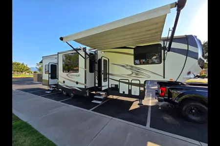 Heartland Torque 345 Fifth Wheel