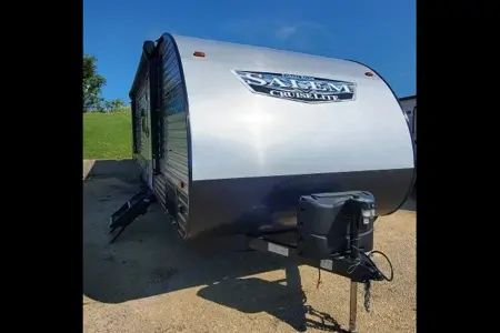 Fireside RV's Forest River Salem Cruise Lite 273QBXL - LMI1150 *