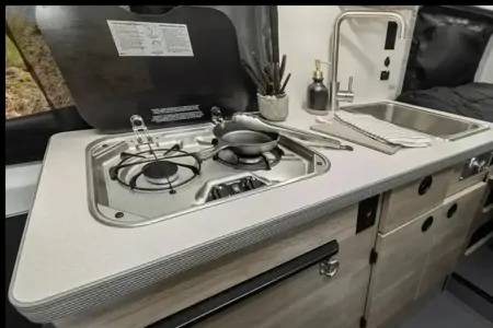 King Adventures pop top van