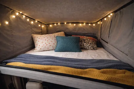 King Adventures pop top van