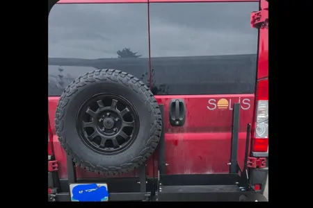 King Adventures pop top van