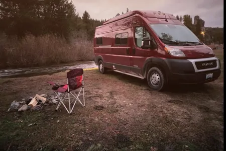 King Adventures pop top van