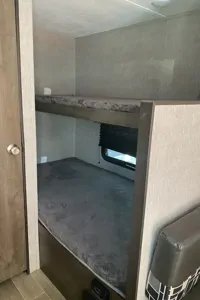 Ron’s  Coleman Lantern lt 17 B Travel Trailer