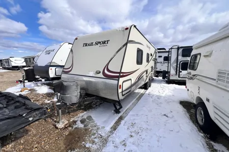 Karolina's 6 bed R-Vision Travel Trailer