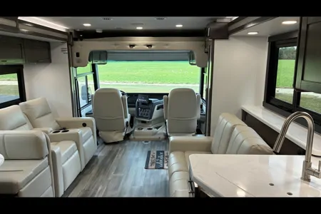 ROCK STAR Jayco precept 34 G Class A