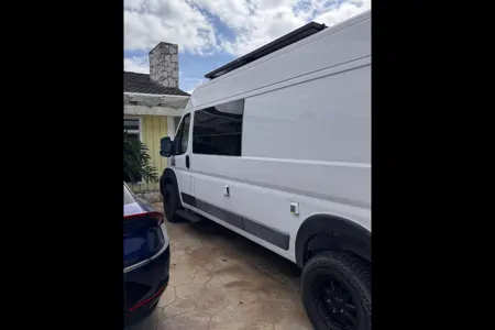 Renee's Ford Ram Master 2500 Class B