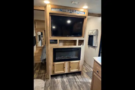 2019 Coachmen Freedom Liberty Express