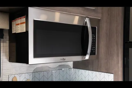 2025 Entegra Coach Qwest SE Class C