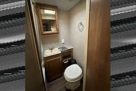 Melly's Coachmen 323TSQB Travel Trailer