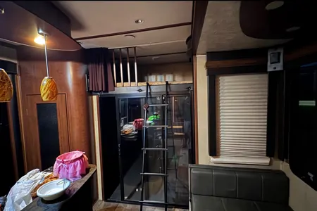 Longhorn Customs 2014 Dutchmen Voltage Fifth Wheel Toy Hauler your home away from home