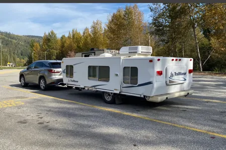 TrailManor TM2720 Travel Trailer