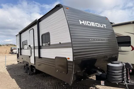 Spacious Family Bunkhouse Trailer – Sleeps 8 | Easy Setup | Delivery Available