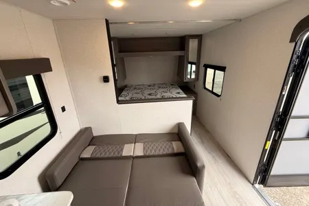 Spacious Family Bunkhouse Trailer – Sleeps 8 | Easy Setup | Delivery Available