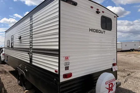 Spacious Family Bunkhouse Trailer – Sleeps 8 | Easy Setup | Delivery Available