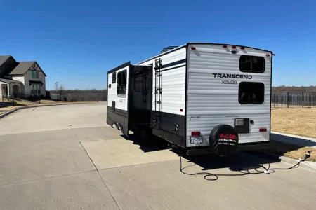 Christian 's Grand Design Transcend XPLOR 261BH Travel Trailer