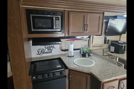 5 Star Luxury Motorhome Delivered & Setup For You!