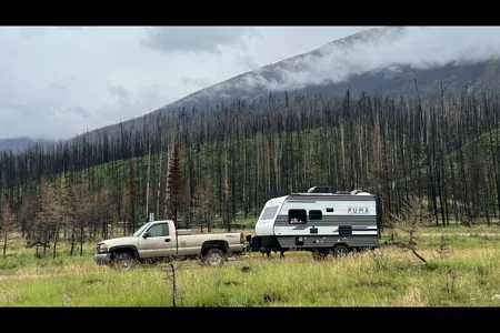 Rob’s Puma Ultra Lite 12’ | Solar Powered Off-Grid Camper | Easy Tow