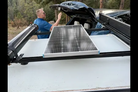 Cozy Teardrop – Fully Stocked Comfort with Shower, Solar & Starlink