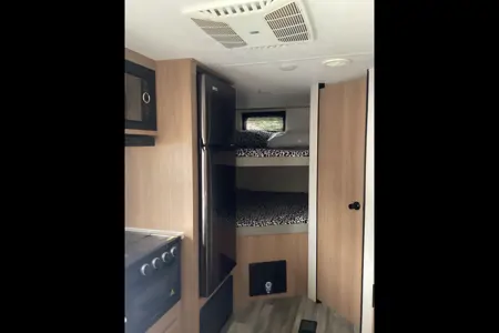Michelle's Forest River Avenger Travel Trailer