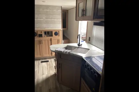 Michelle's Forest River Avenger Travel Trailer