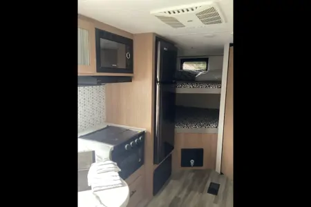 Michelle's Forest River Avenger Travel Trailer