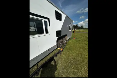 2020 Yetti Grand Escape: Experience the Great Outdoors with Starlink